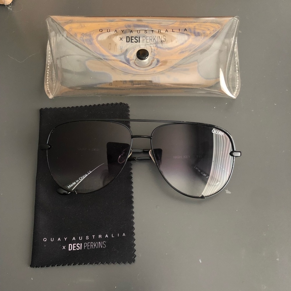 Quay x Desi High Key fade sunglasses